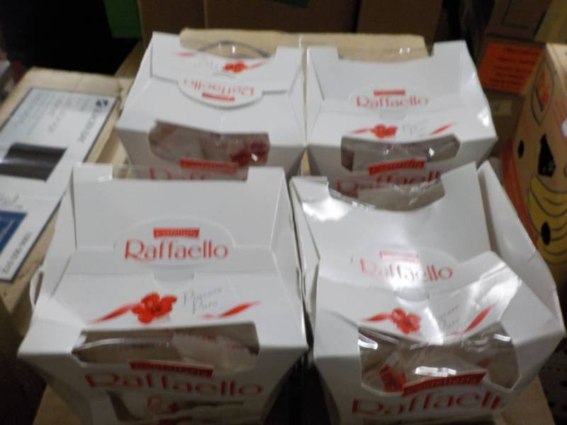 lot 143 image: Raffaello...