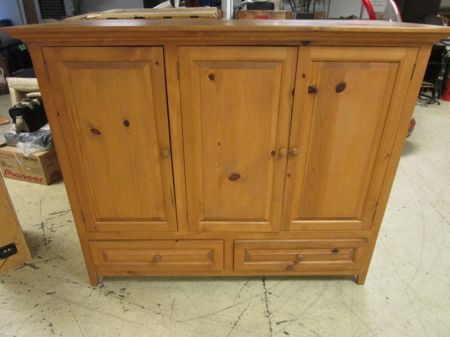 SOLID WOOD TV CABINET