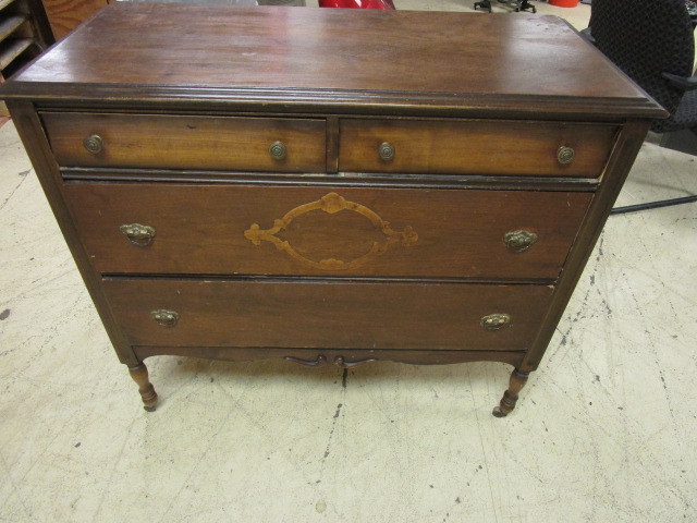 SOLID WOOD DRESSER