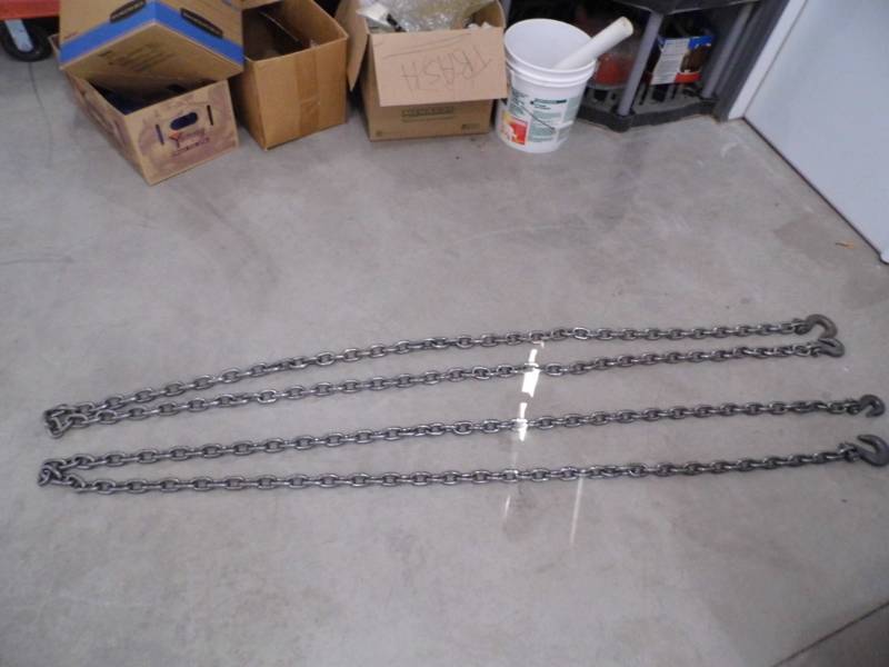 lot 10 image: 2 Chains