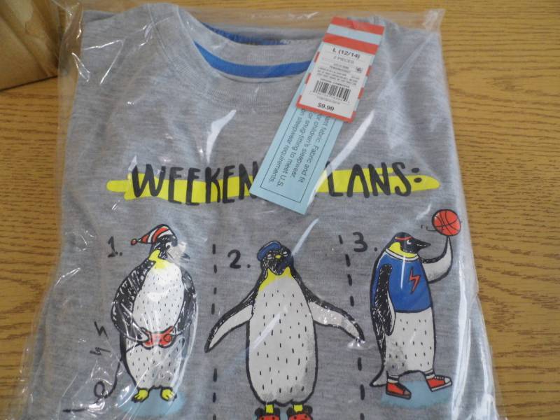 lot 54 image: Case of Penguin Pajamas