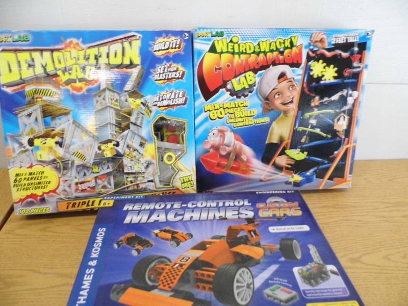 lot 65 image: Games