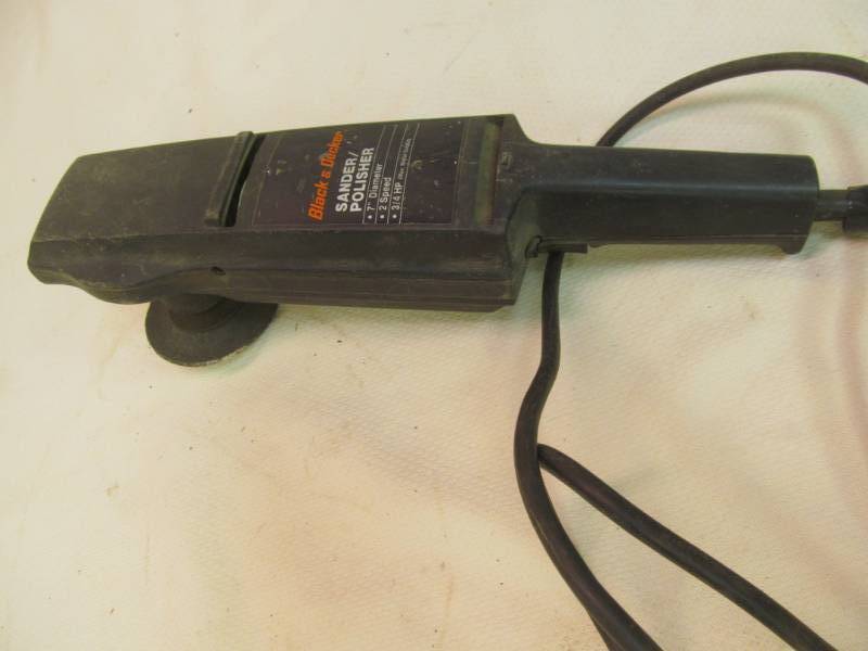 lot 23 image: Black and decker polish sander