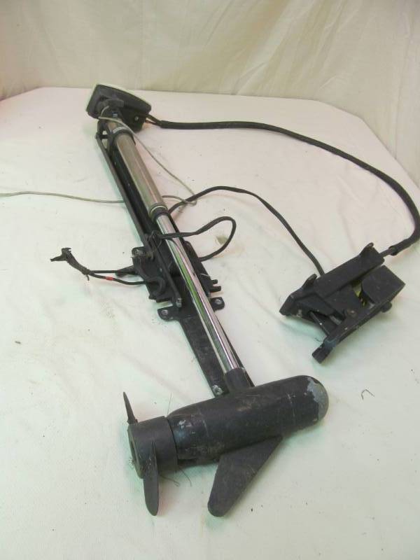 lot 118 image: Minnkota 565 trolling motor