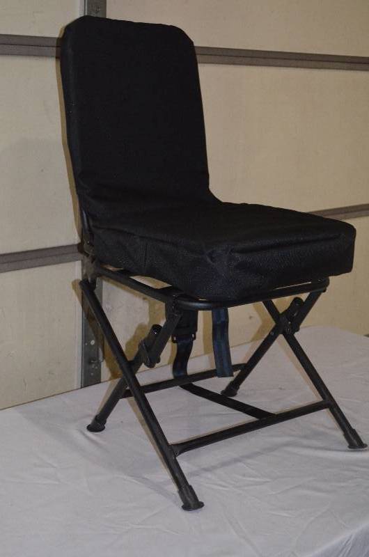 lot 36 image: Sportsman 221