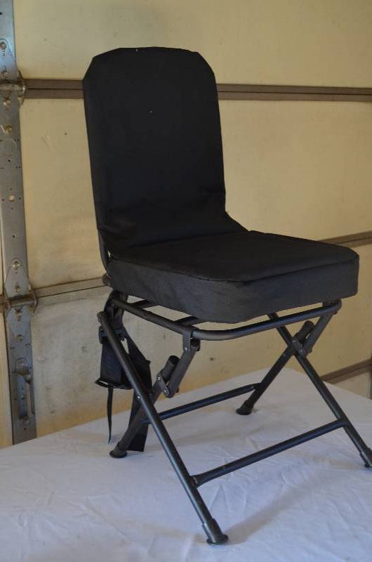 lot 55 image: Sportsman 221
