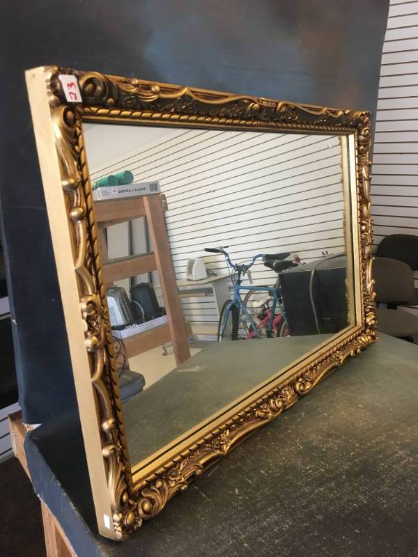 lot 23 image: Large Mirror