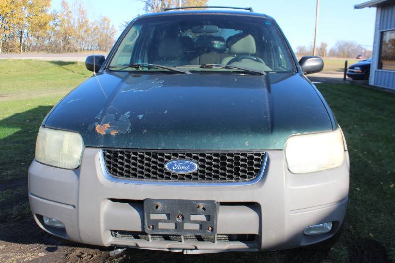 2002 Ford Escape XLT - One Owner -