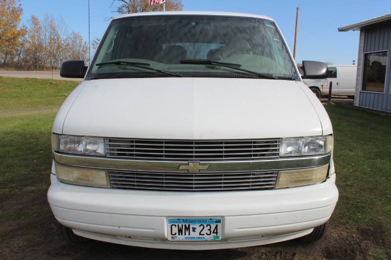 2001 Chevrolet Astro Vans AWD