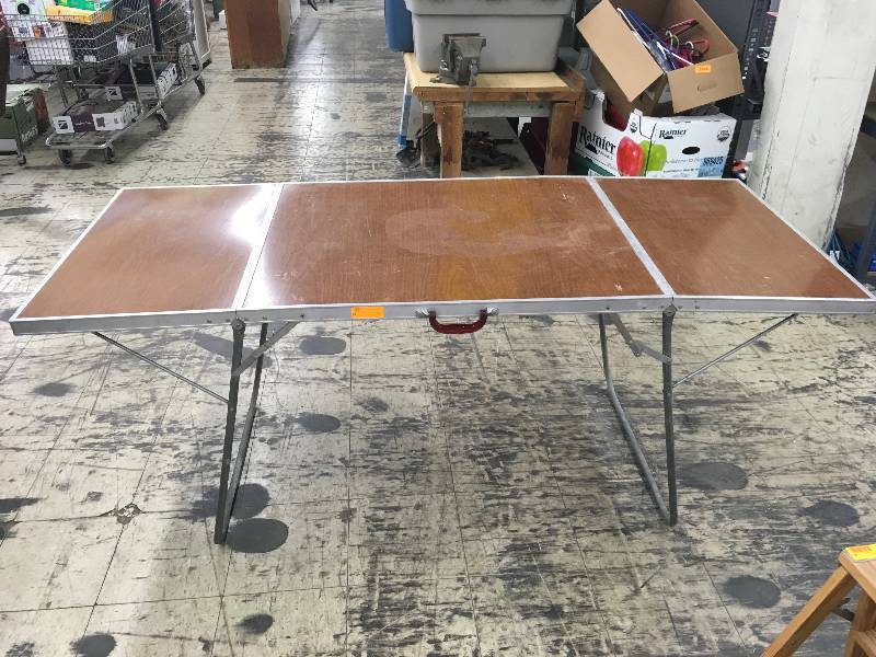 lot 40 image: Collapsible Table 73 In. W X 30 in. D X 30 in. H