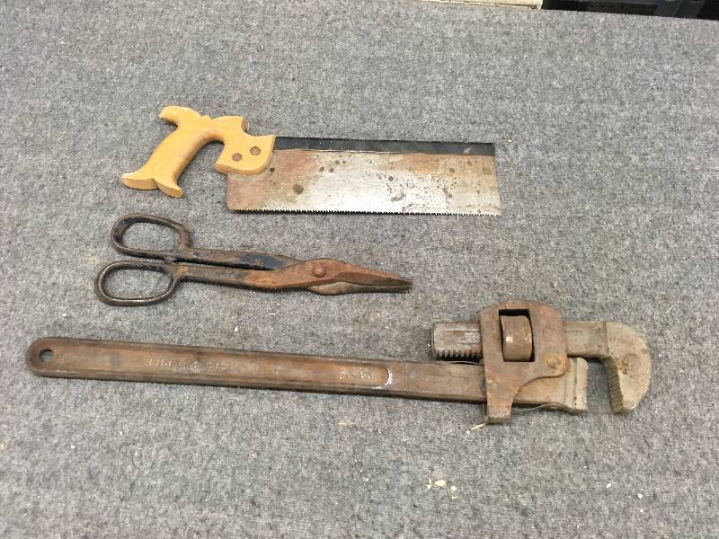 lot 52 image: Misc Tools