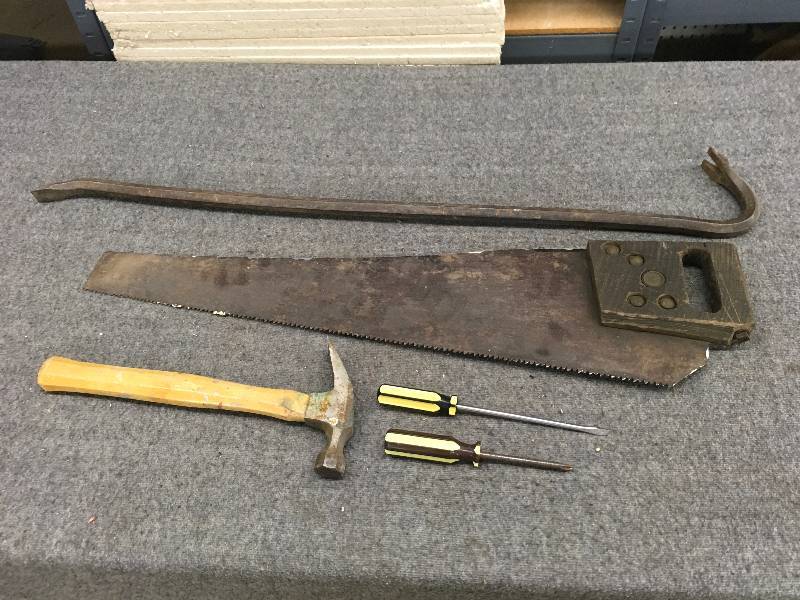 lot 58 image: Misc Tools
