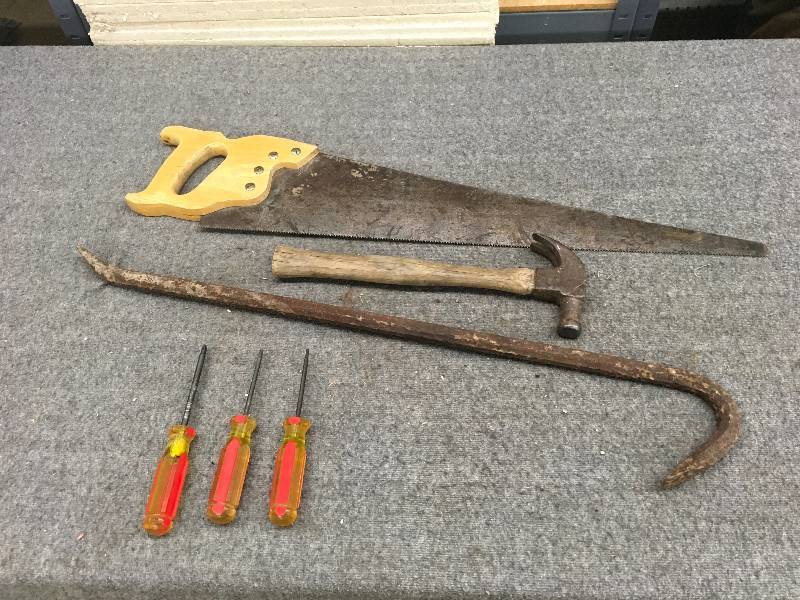 lot 59 image: Misc Tools