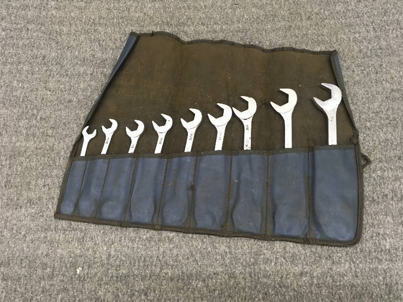 lot 79 image: Wrench Set