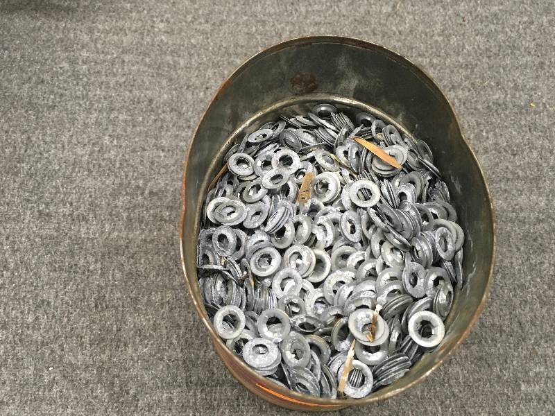 lot 92 image: Can Of Lock Washers
