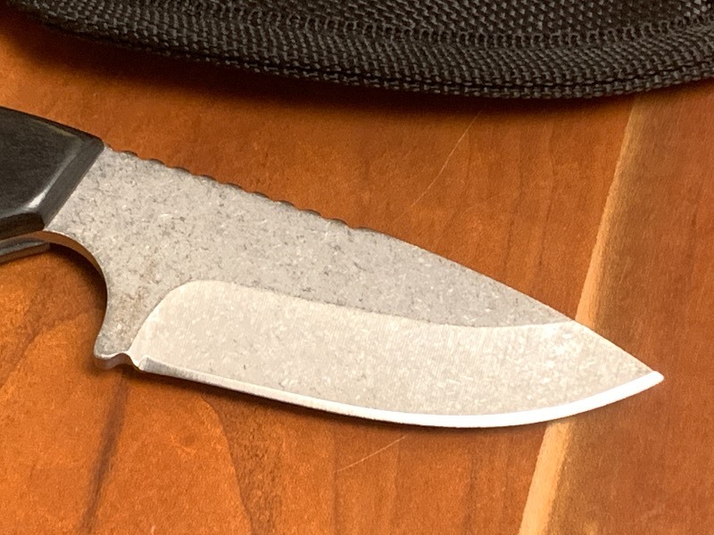 lot 25 image: (1) Stainless Steel Field-Dressing Knife