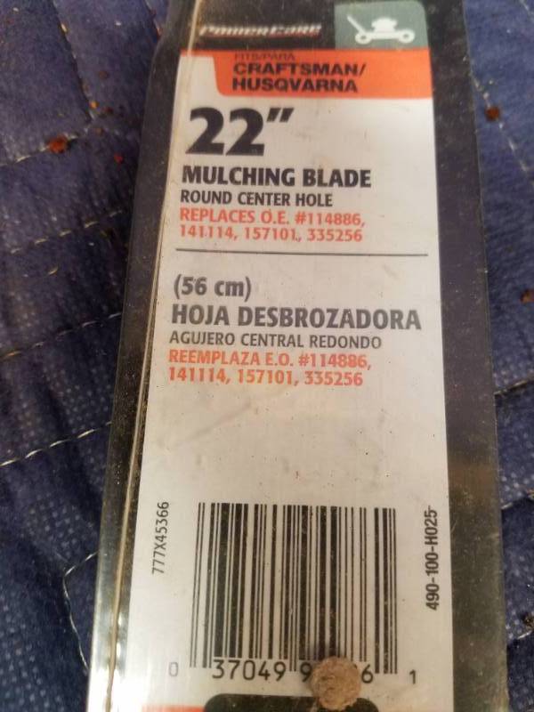 lot 22 image: 22 Mulching Blades