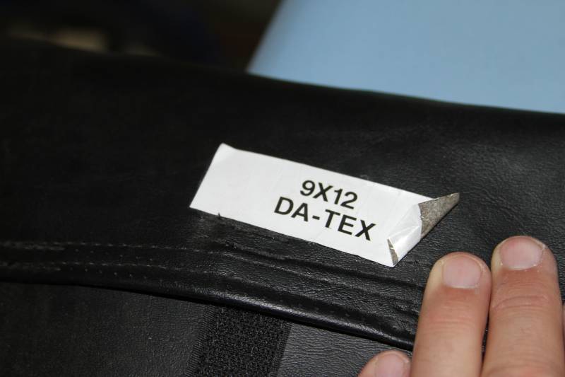 lot 35 image: Da-Lite Da-Tex 9x12 Vinyl Gray Rear Projection Video Projector Screen Surface Material