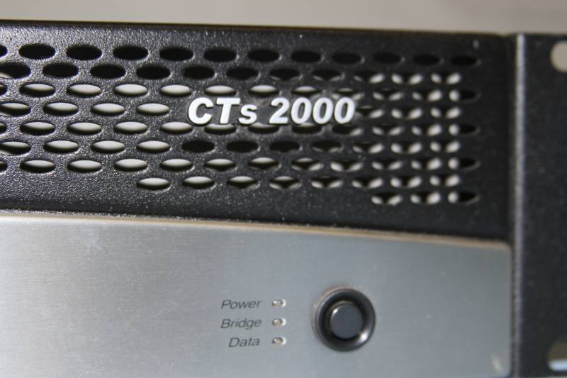 lot 52 image: Crown CTs 2000 Professional Two-Channel Audio Power Amplifier