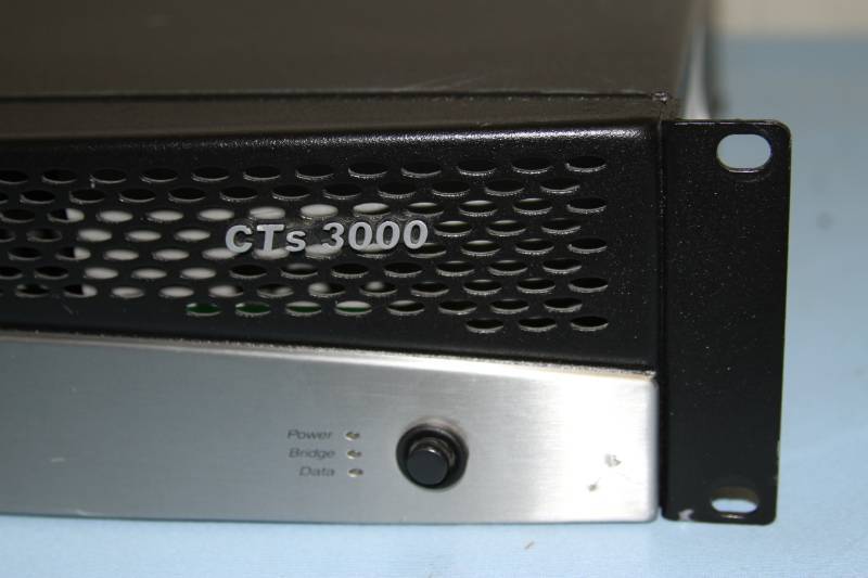 lot 54 image: Crown CTs3000 Two-Channel Pro Audio Power Amplifier