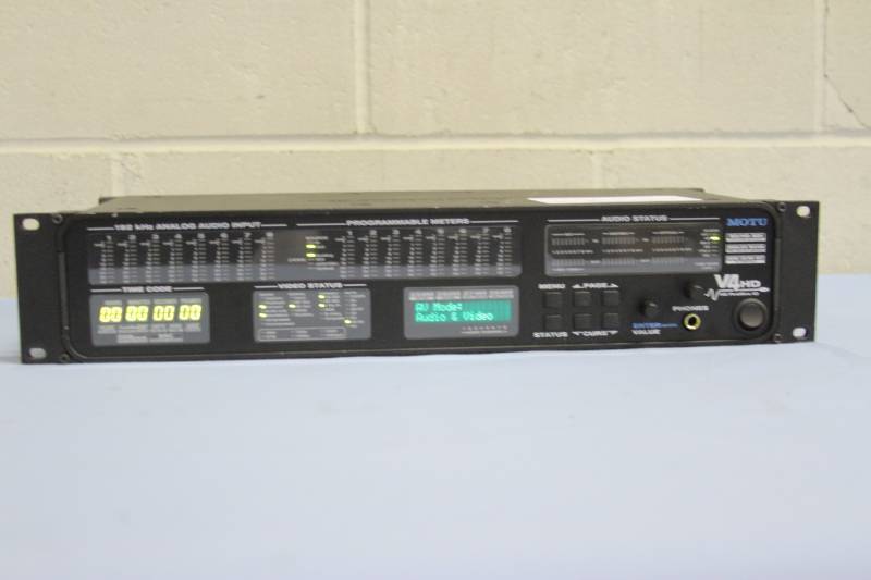 lot 58 image: MOTU V4HD Firewire Video Interface for Video Production