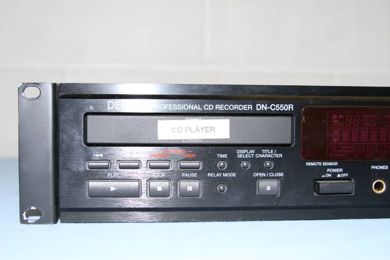 lot 67 image: Denon Pro Audio Dual CD Player & Recorder