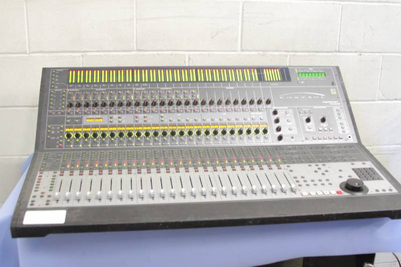 DigiDesign / FocusRite Control 24 MC124 ProTools Mixing Recording & Editing  Console / Audio Board | #380 Professional & Commercial Audio, Video  Production & Lighting - Mixers, Monitors/Speakers & More! | K-BID