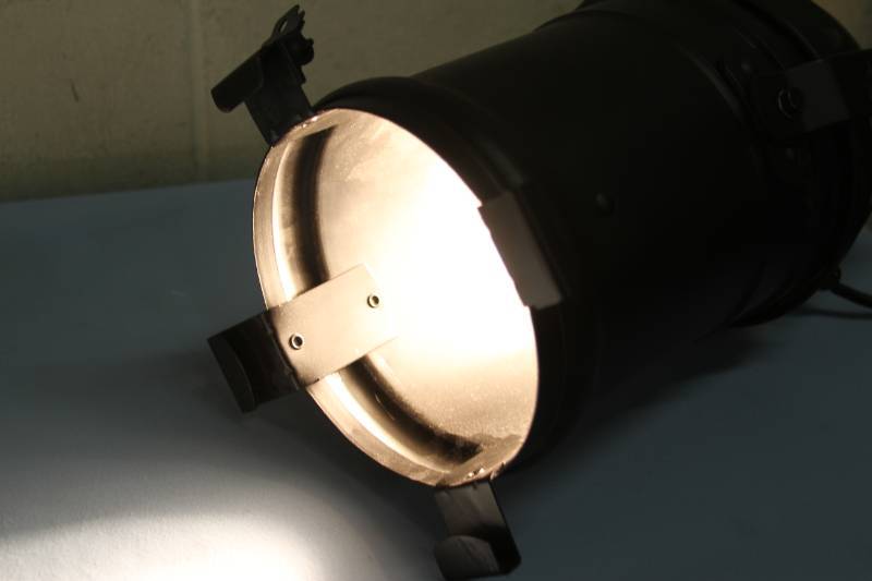 lot 98 image: American DJ Standard AC Plug-in Professional Black Light  Lighting Unit