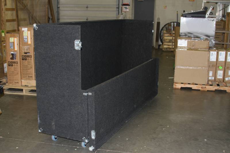 lot 102 image: Portable Church Industries LARGE Rolling (Heavy Duty Casters) Transport Equipment Case System