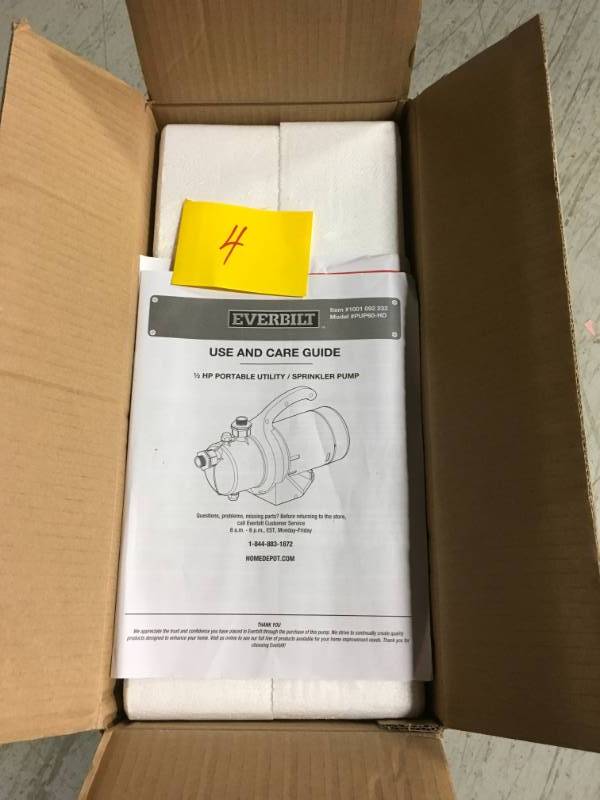 lot 4 image: Everbilt 12 HP Portable Utility Pump- good condition
