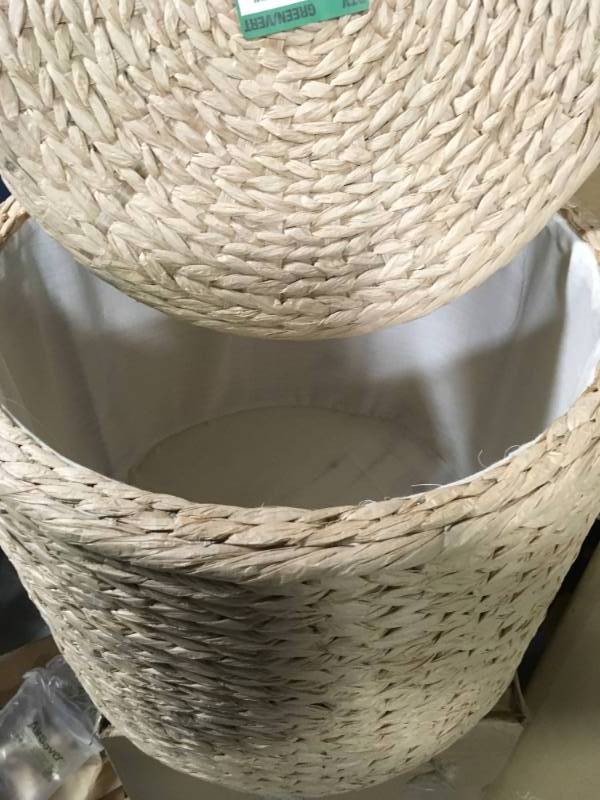 lot 113 image: Natural Storage Ottoman by Oriental Furniture- good condition