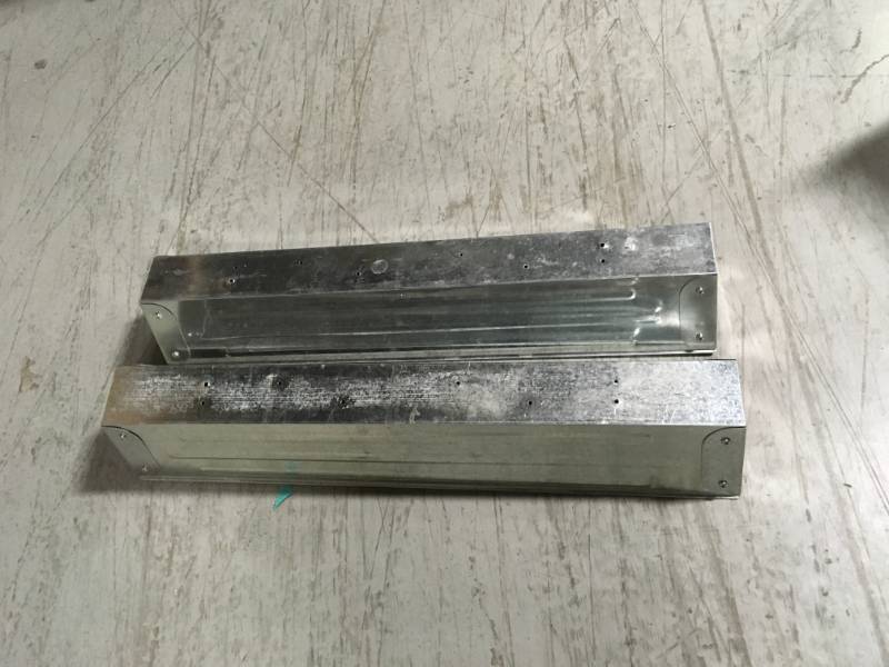 lot 140 image: HDX 1-Compartment Steel Folding Sawhorse- used
