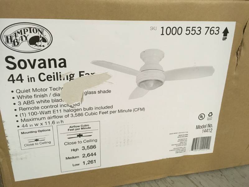 lot 12 image: Hampton Bay Sovana 44 in. Indoor White Ceiling Fan with Light Kit and Remote Control- not used