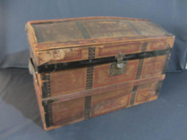 Dome Top Doll Trunk