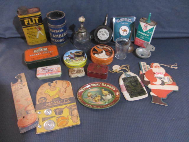 Snake Bite Kite, Kitchen Tins
