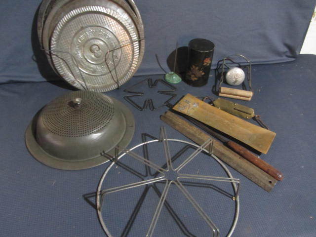 Vintage Kitchenwares