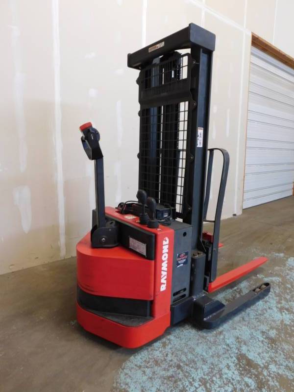 2009 Raymond RSS40 4000lb Walkie Stacker Forklift
