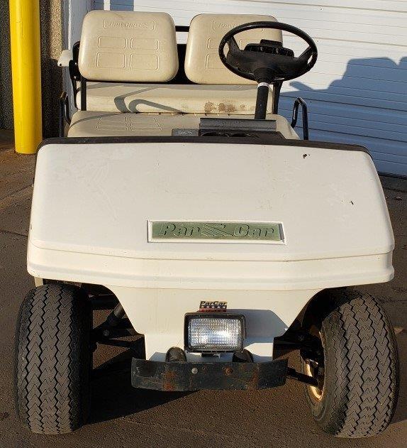 Columbia 4P Gas Powered Golf Cart