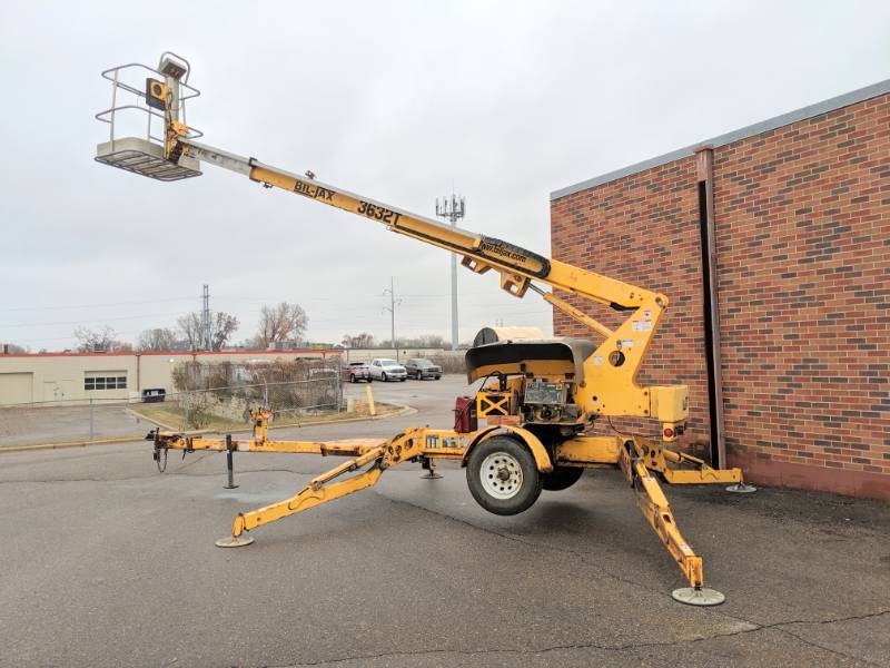 2006 Bil-Jax 3632T Towable Boom Lift