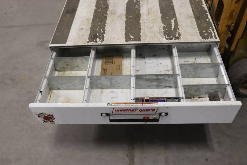 lot 22 image: Weathergaurd Pack Rack Pull-Out Storage