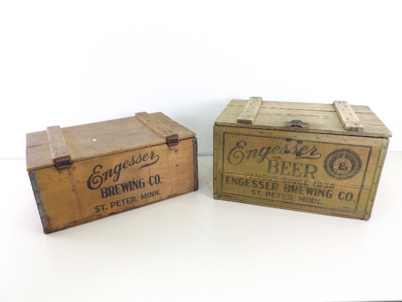 lot 40 image: 2 Vintage Engesser Beer Wood Crates