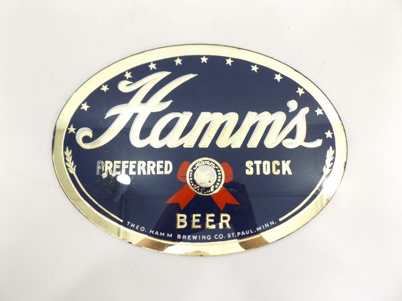 lot 77 image: RARE 1940s Hamms Beer Reverse Painted Oval Glass Insert