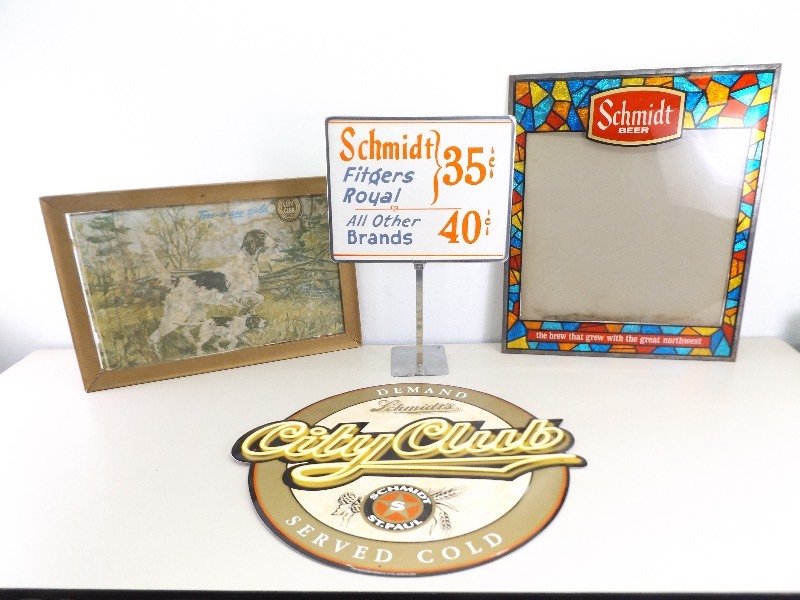 lot 89 image: 4 Vintage etc. Schmidt Beer Signs