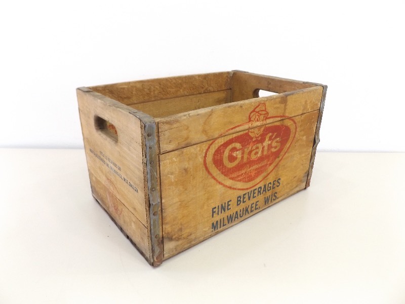 lot 166 image: Vintage Grafs Beer Wood Beer Crate
