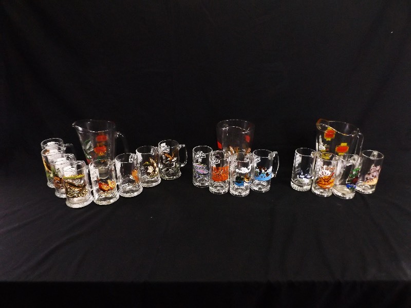 lot 156 image: 19 Piece Vintage Schmidt Beer Wildlife Series 1, 2 and 3 Glassware Sets