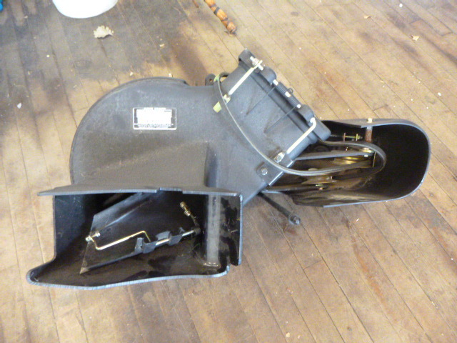 lot 2 image: NEW John Deere Power Flow
