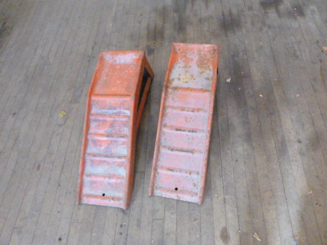 lot 76 image: Pair of Car Ramps