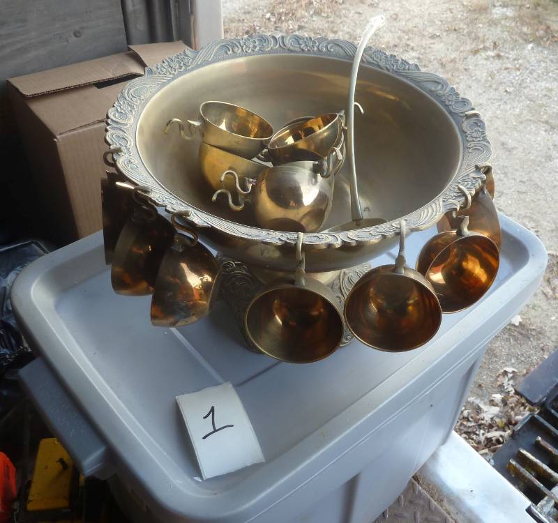lot 1 image: Large vintage Brass Punch Bowl set ...