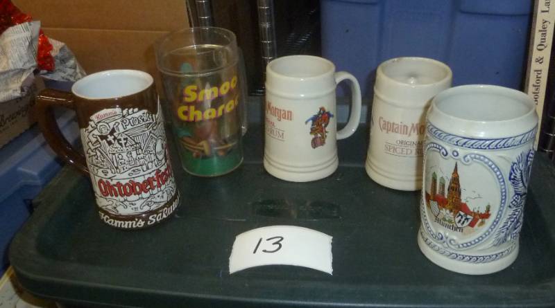 lot 13 image: 4 Beer mugssteins, Hamms Oktoberfe...