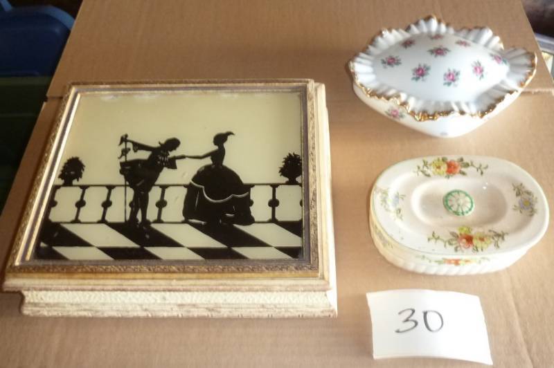 lot 30 image: Vintage covered jewelry boxes See ...